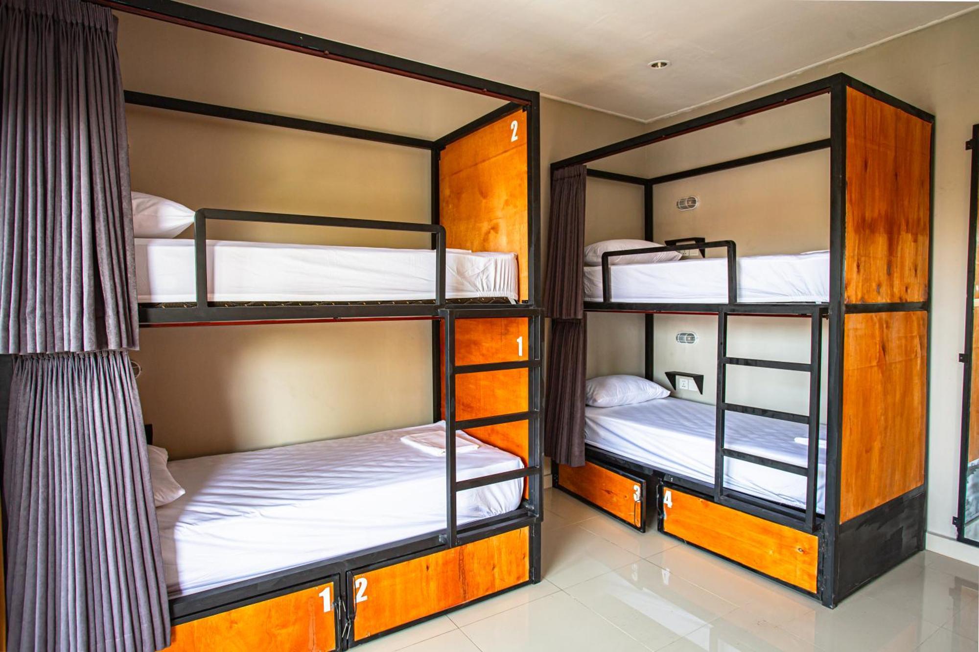 What The Duck Backpackers Canggu Exteriér fotografie
