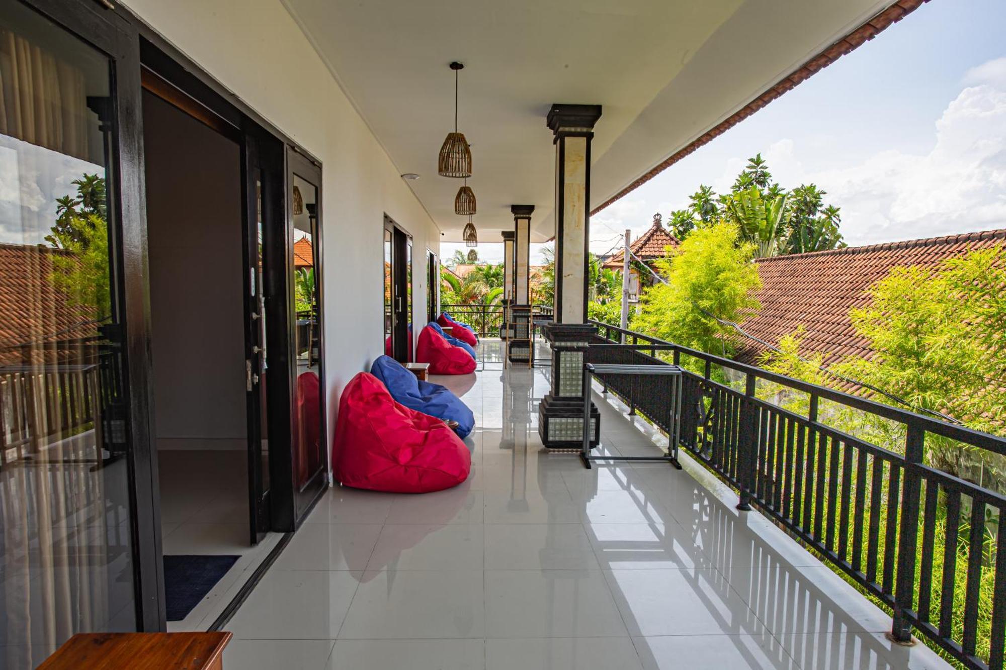 What The Duck Backpackers Canggu Exteriér fotografie